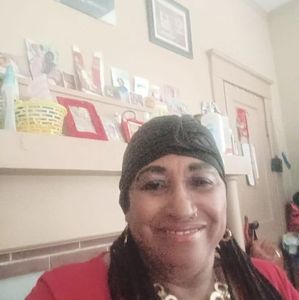 Meet your Posher, Debra